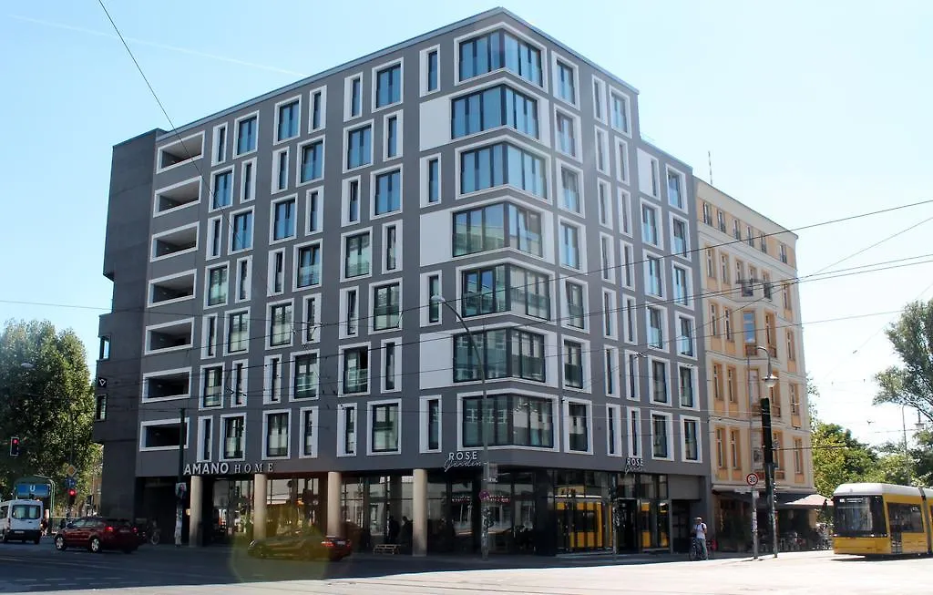 ברלין Amano Home Apartments מלון דירות